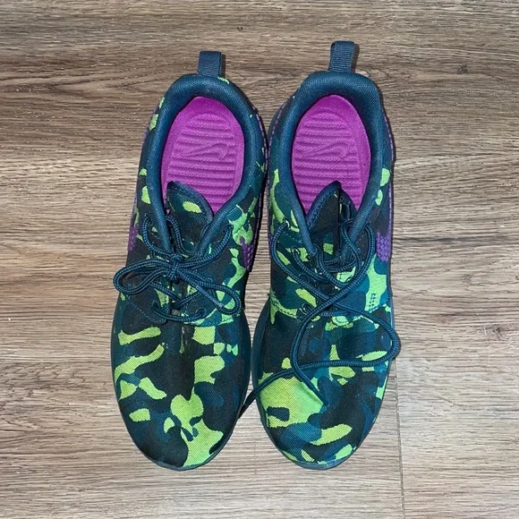 Nike | Shoes | Army Fatigue Nike Sneakers | Poshmark display picture 2